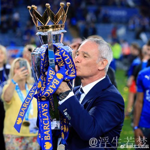 73岁拉涅利执掌罗马创奇迹:11场狂揽29分,力压巴黎登欧洲之巅 73岁拉涅利执掌罗马创奇迹:11场狂揽29分,力压巴黎登欧洲之巅